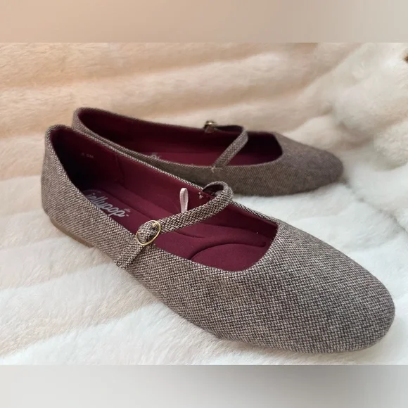 Jellypop Women's Tweed Mary Jane Flats - Picture 4 of 8